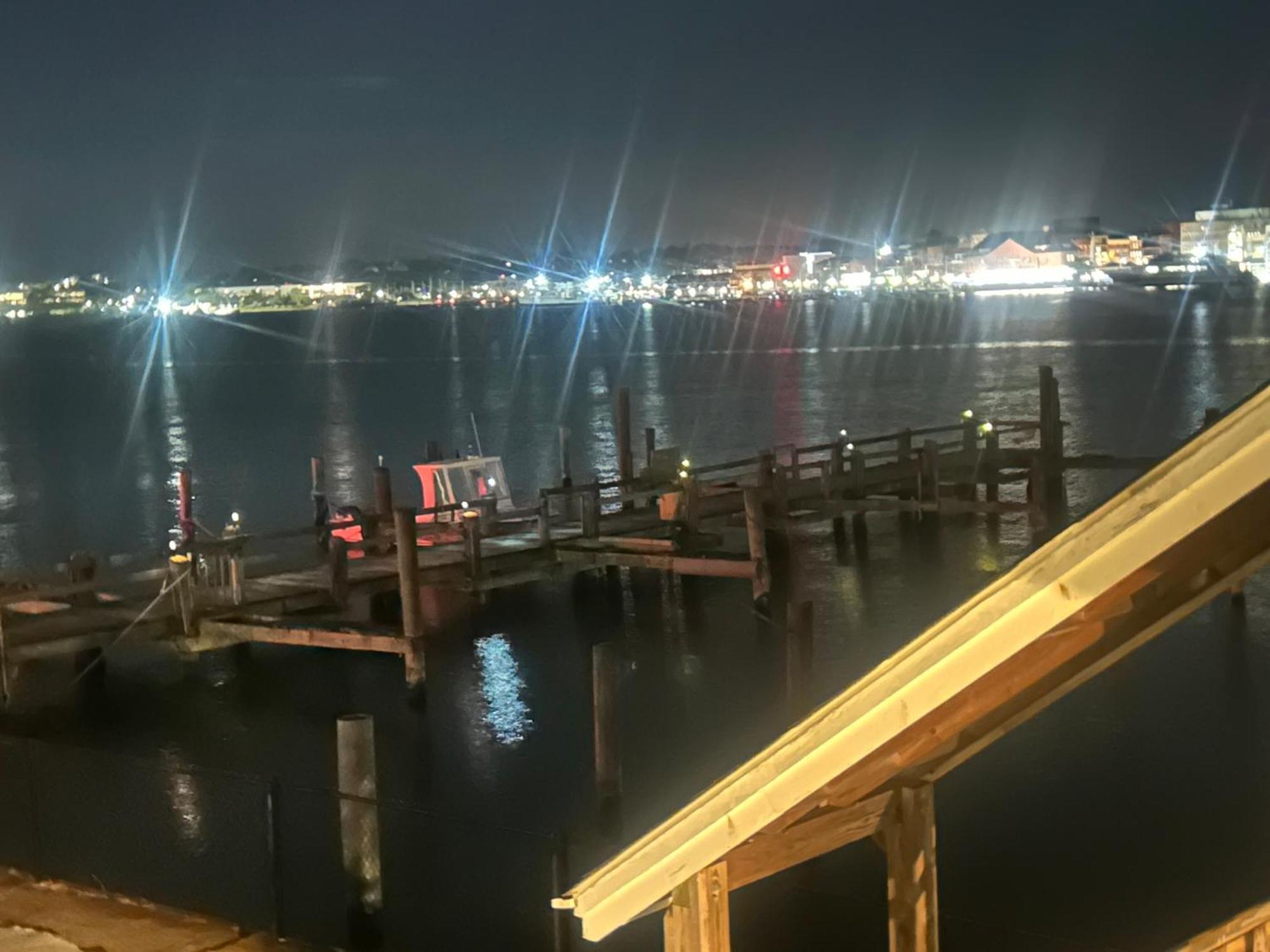 Thames Inn And Marina 格罗顿 外观 照片